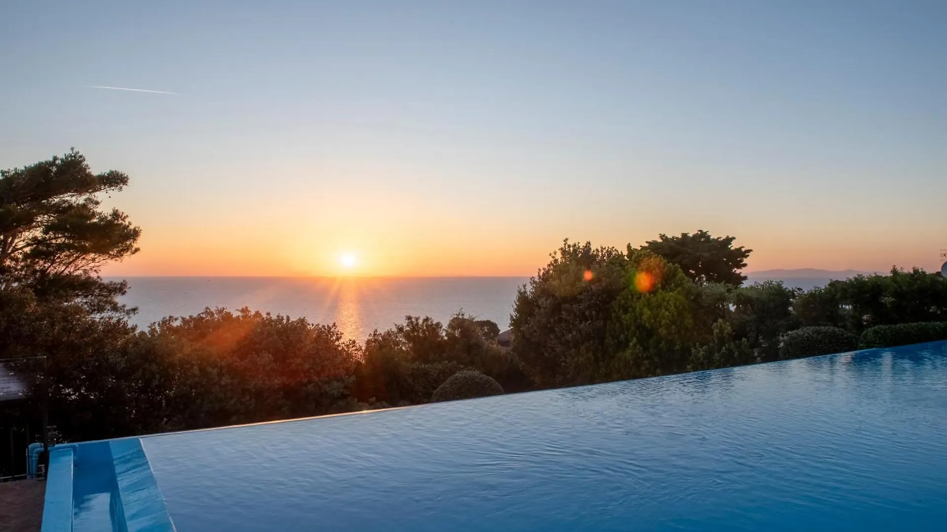 Boutique Hotel Torre Di Cala Piccola Порто Санто Стефано