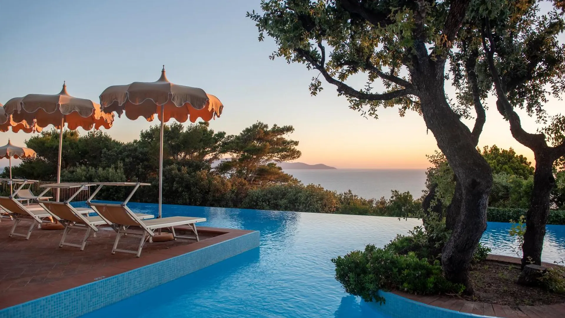 Boutique Hotel Torre Di Cala Piccola Порто Санто Стефано