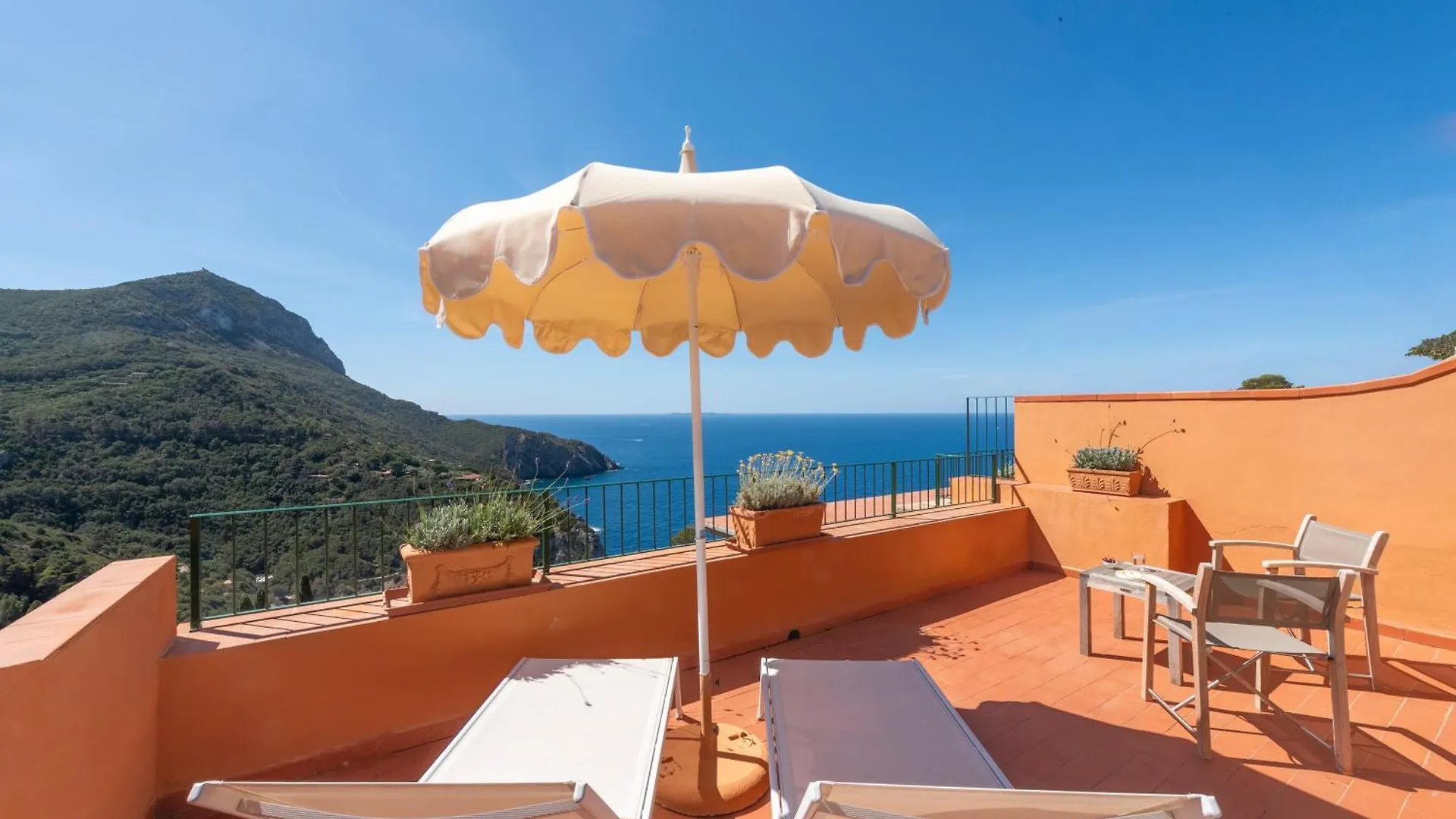 Boutique Hotel Torre Di Cala Piccola Порто Санто Стефано