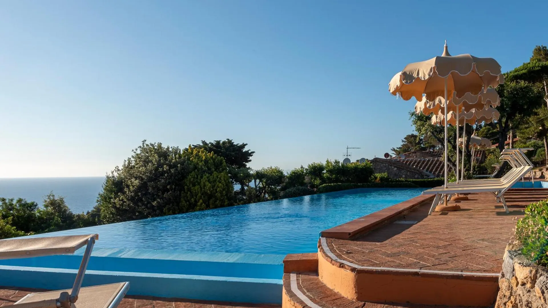 Boutique Hotel Torre Di Cala Piccola Porto Santo Stefano