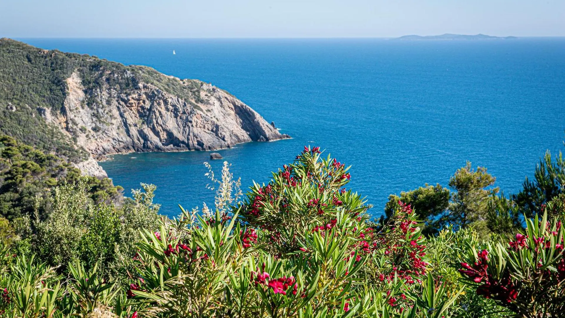 ****  Boutique Hotel Torre Di Cala Piccola 포르투산투스테파노 이탈리아